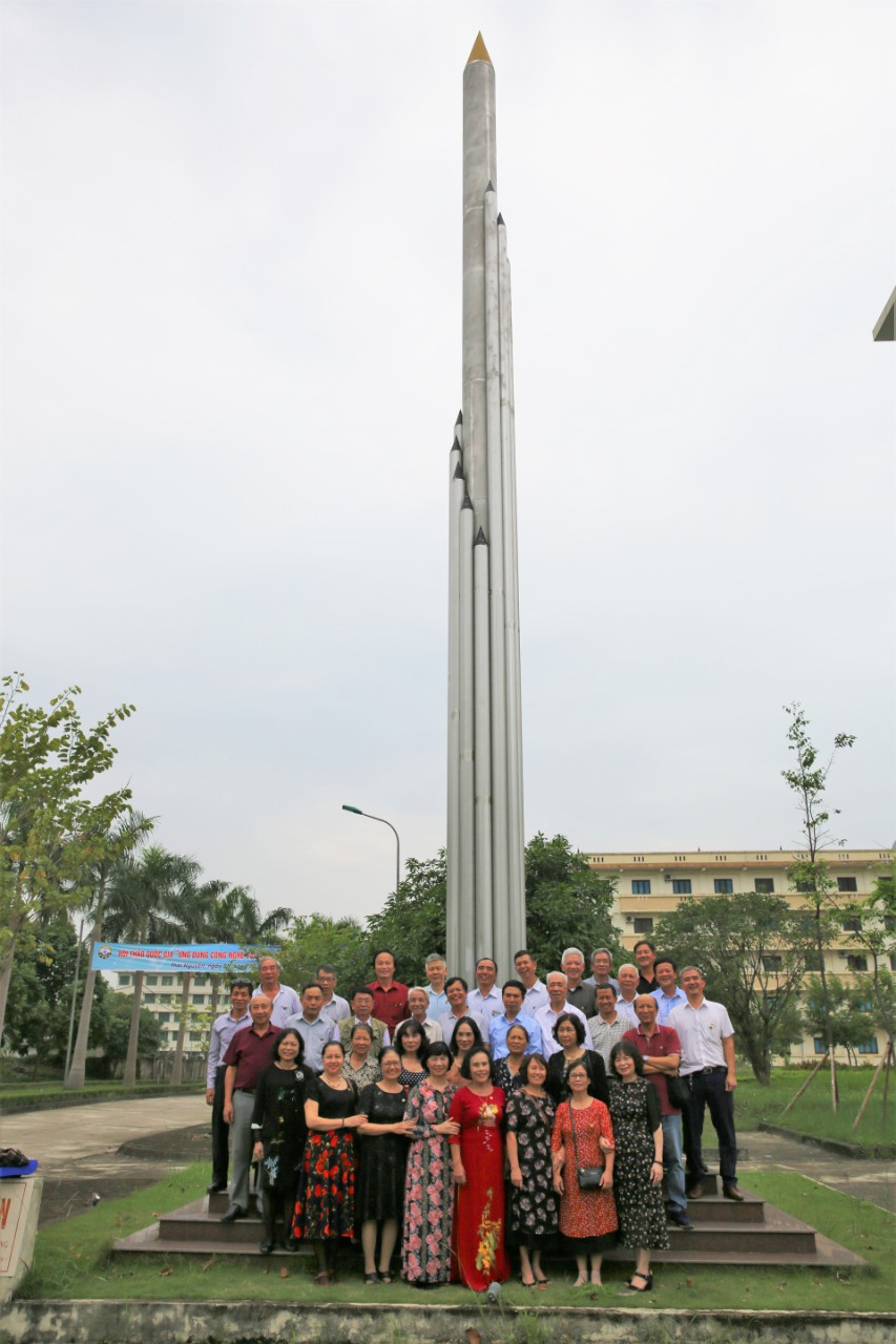106090ef281dce43970c.jpg