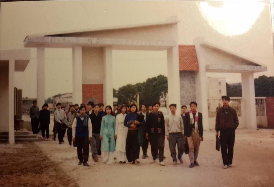 K27._THI_SINH_VIEN.1.jpg